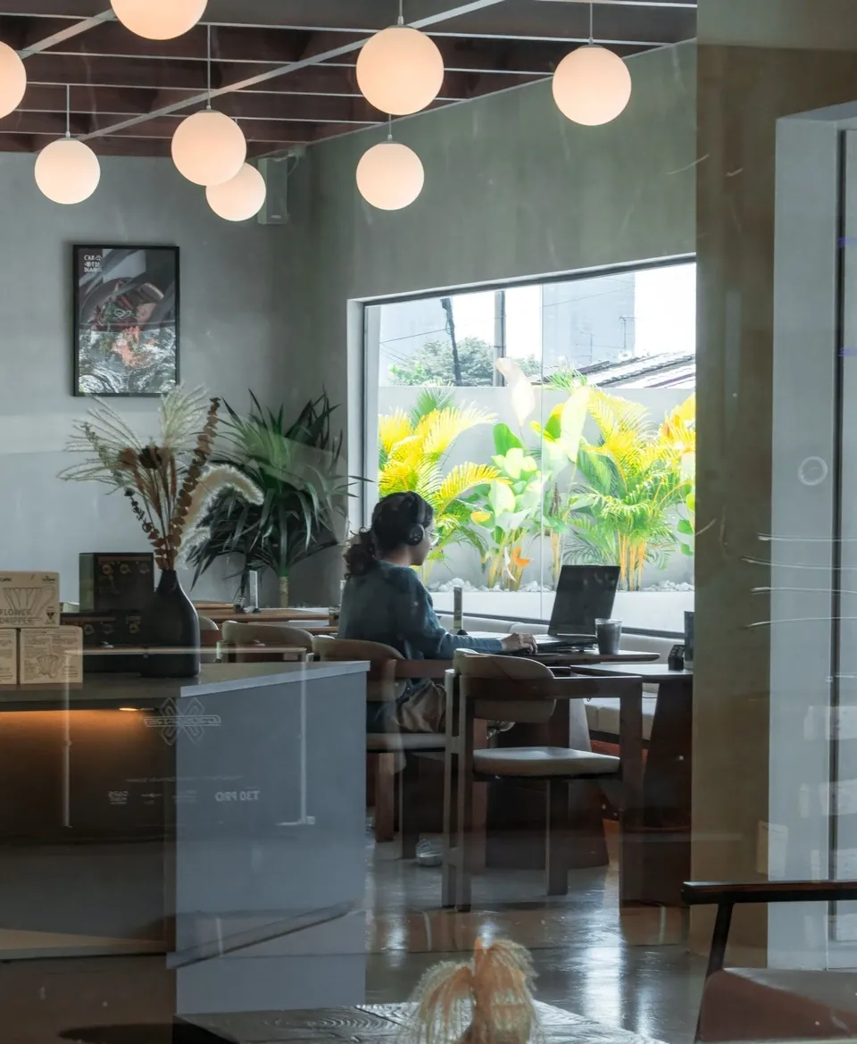 Working by the window at Carfeidian